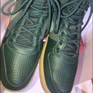 ✨✨Nike Air Force LU1 in hunter green for men✨✨